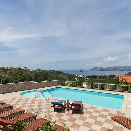 Apartments Carol Cavtat Exterior photo