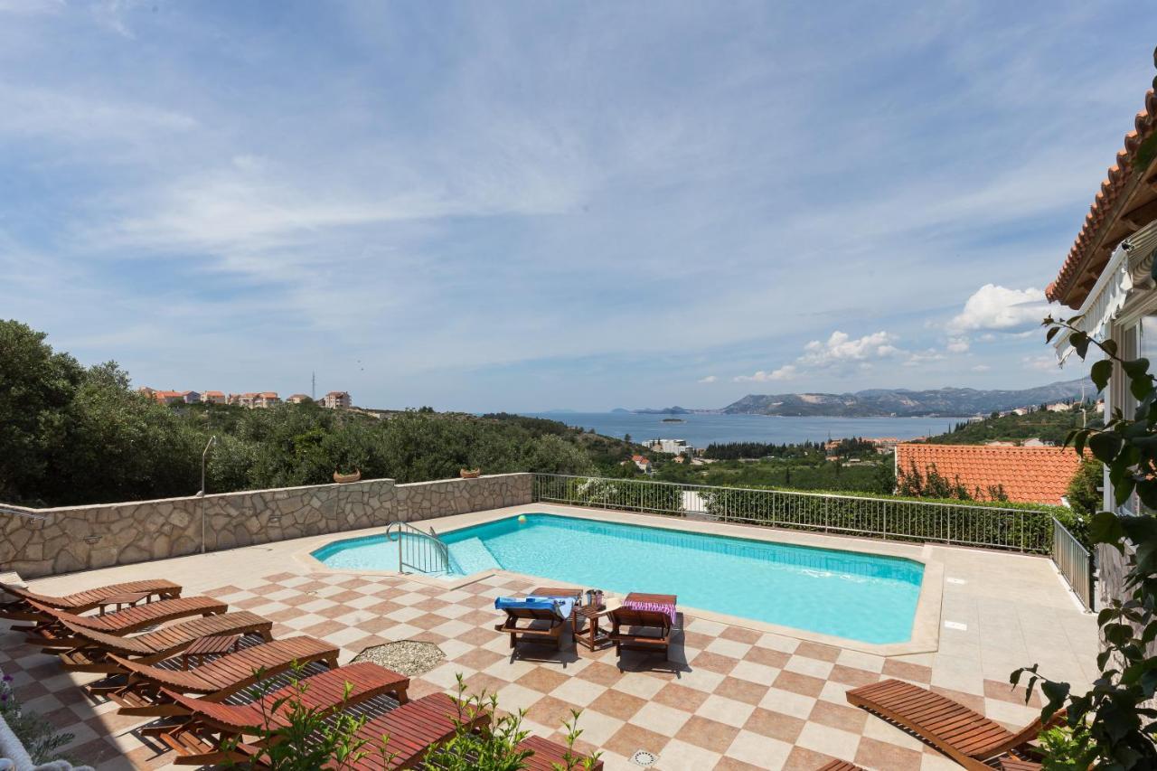 Apartments Carol Cavtat Exterior photo