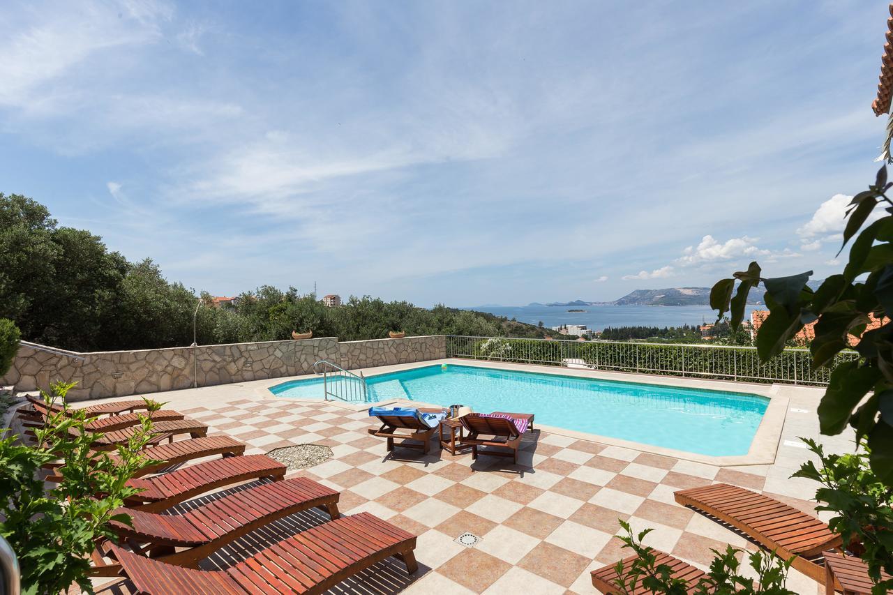 Apartments Carol Cavtat Exterior photo